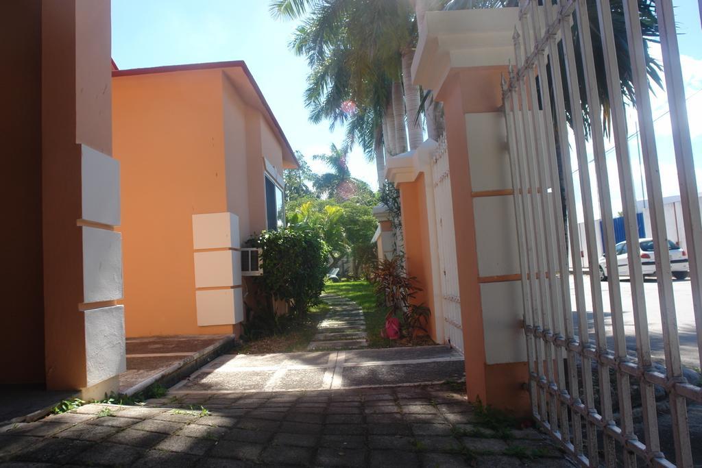 Residencia Los Encantos Cancún Exterior foto
