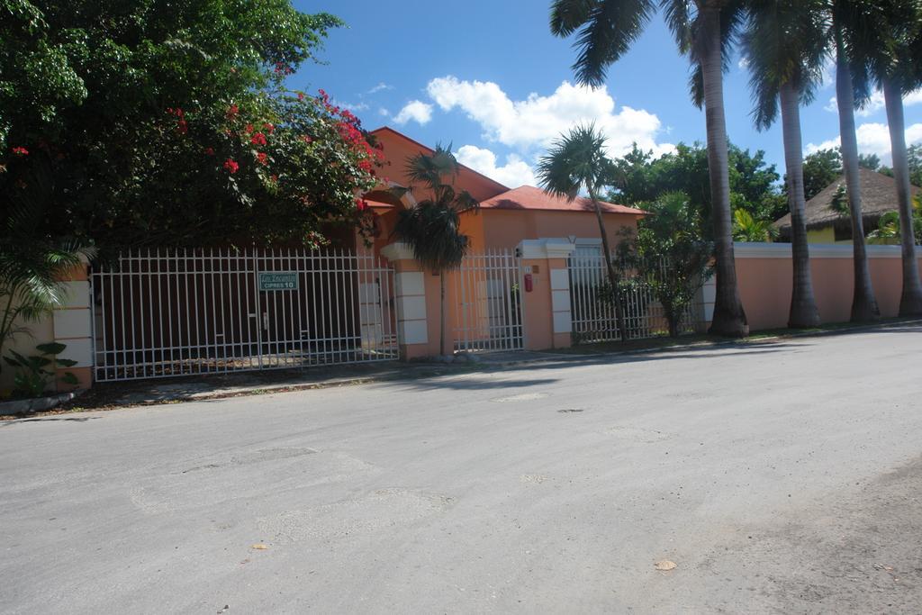 Residencia Los Encantos Cancún Exterior foto